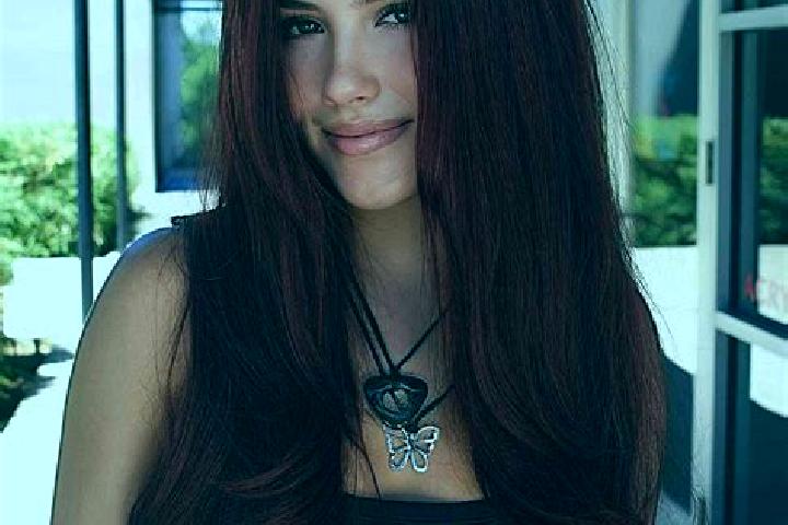 Layla, 31, a auburn dark-eyed caucasian companion based in Coba. Offering Prostate Massage, BDSM, Striptease. Available for incall and outcall, overnight boo...