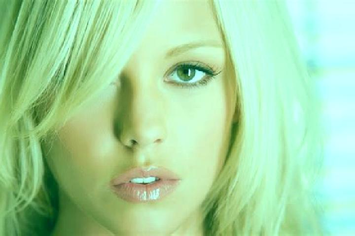 Layla, 31, a blonde brown-eyed asian companion based in Duntou. Offering Party Girl, A-Level. Available for incall and outcall, day and evening dates.