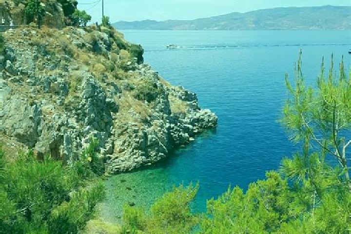 Layla, 31 — Escort in Iliokastron, Greece