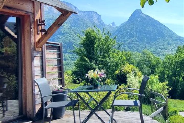 Layla, 31 — Escort in Lathuile, France