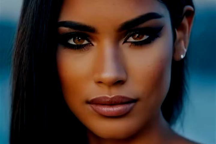 Layla, 32, a black dark-eyed latina companion based in Radstock. Offering Tantra, A-Level, Striptease. Available for incall and outcall, overnight bookings a...