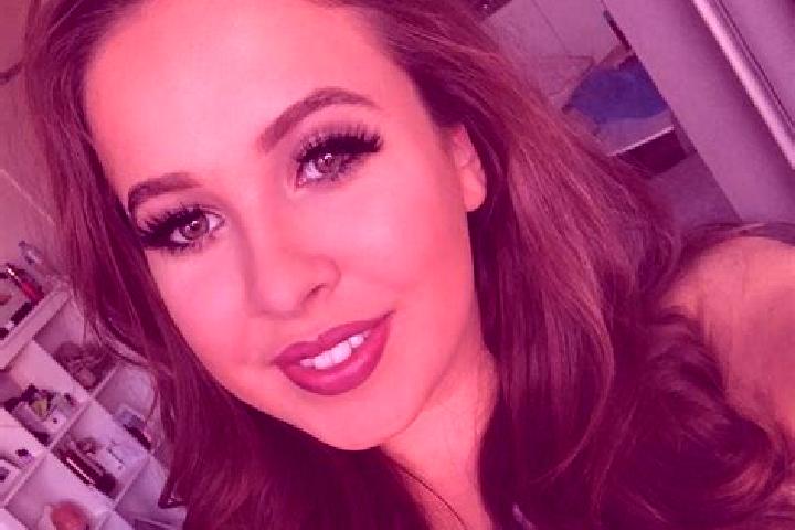 Layla, 32, a brunette dark-eyed latina companion based in Acquasanta Terme. Offering BDSM, Party Girl, Overnight, 69. Available for incall and outcall, day a...