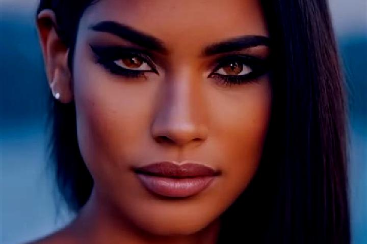 Layla, 32, a dark blonde hazel-eyed latina companion based in Cosmopolis. Offering Fetish, OWO, Tantra, Overnight. Available for incall and outcall, overnigh...