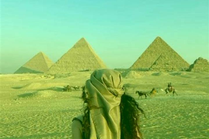 Layla, 32 — Escort in Atfih, Egypt