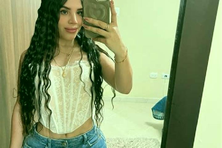 Layla, 32 — Escort in Luis Espinosa, Mexico