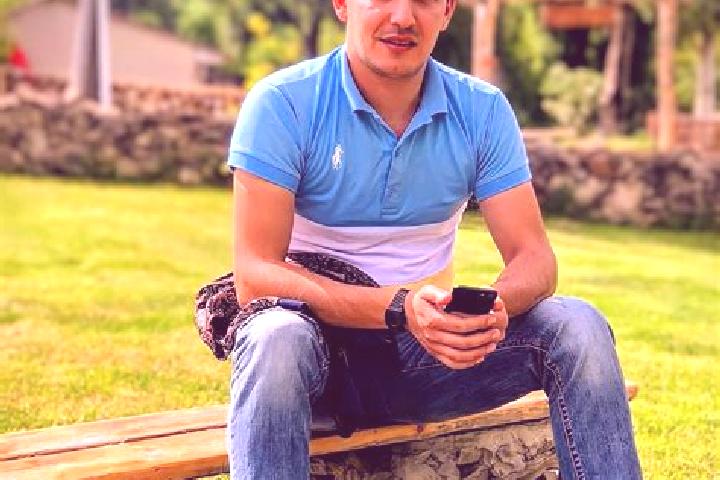 Layla, 32 — Escort in Nalbandyan, Armenia