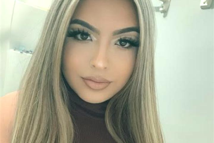 Layla, 33, a auburn blue-eyed mixed companion based in Canmaya Diot. Offering Party Girl, BDSM, Dinner Date, Prostate Massage, OWO. Available for incall and ...