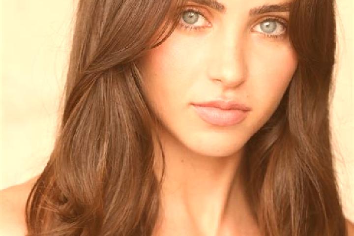Layla, 33, a brunette brown-eyed middle eastern companion based in Mazacoatlan. Offering Erotic Massage, Prostate Massage, Duos. Available for incall and out...