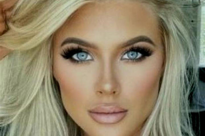 Layla, 33, a platinum blonde amber-eyed caribbean companion based in Gqeberha. Offering 69, Prostate Massage, Domination, CIM. Available for incall and outca...