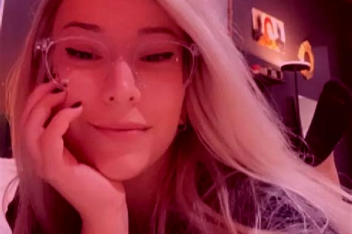 Layla, 33, a platinum blonde dark-eyed caucasian companion based in General Salipada K. Pendatun. Offering OWO, Couples, BDSM, Erotic Massage, Prostate Massa...