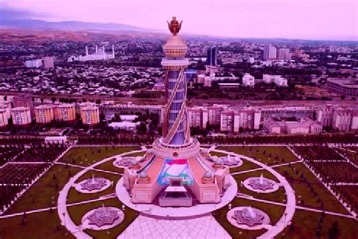 Layla, 33 — Escort in Istiqlol, Tajikistan