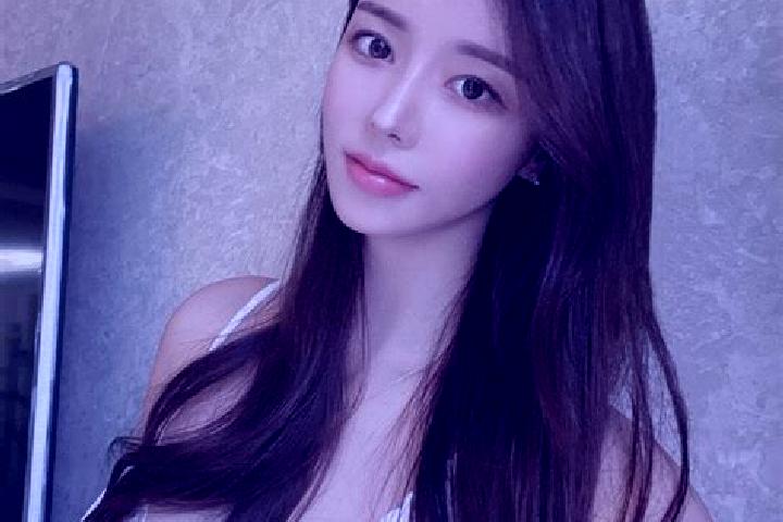 Layla, 33 — Escort in Laoshawan, China