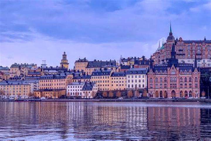 Layla, 33 — Escort in Soderala, Sweden