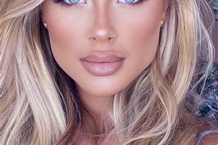 Layla, 34, a blonde blue-eyed latina companion based in Poble Sec. Offering Couples, GFE, CIM. Available for incall and outcall, overnight bookings available.