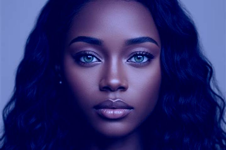 Layla, 34, a brunette green-eyed ebony companion based in Gangkofen. Offering Dinner Date, CIM. Available for incall and outcall, day and evening dates.