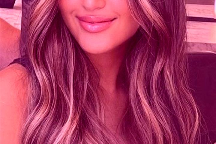 Layla, 34, a dark blonde brown-eyed slavic companion based in San Damian Texoloc. Offering Deep French Kissing, Dinner Date, Domination, GFE. Available for i...