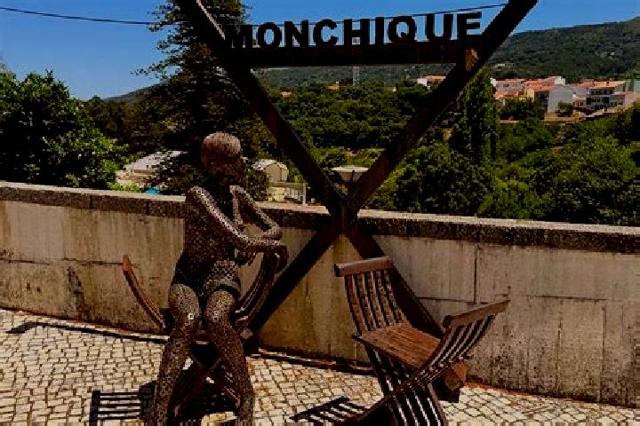 Layla, 34, a platinum blonde dark-eyed european companion based in Phillip Bay. Offering Domination, Roleplay, Deep French Kissing, Travel Companion, Tantra....