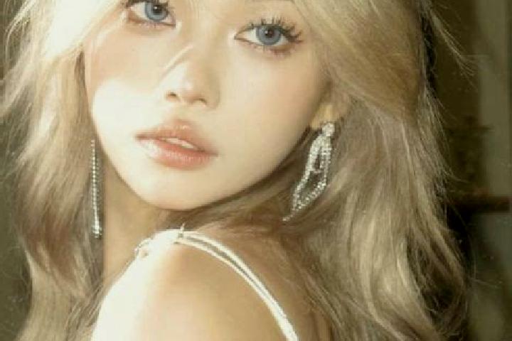 Layla, 34, a platinum blonde grey-eyed asian companion based in Sangir. Offering Prostate Massage, Massage, Duos, OWO. Available for incall and outcall, over...