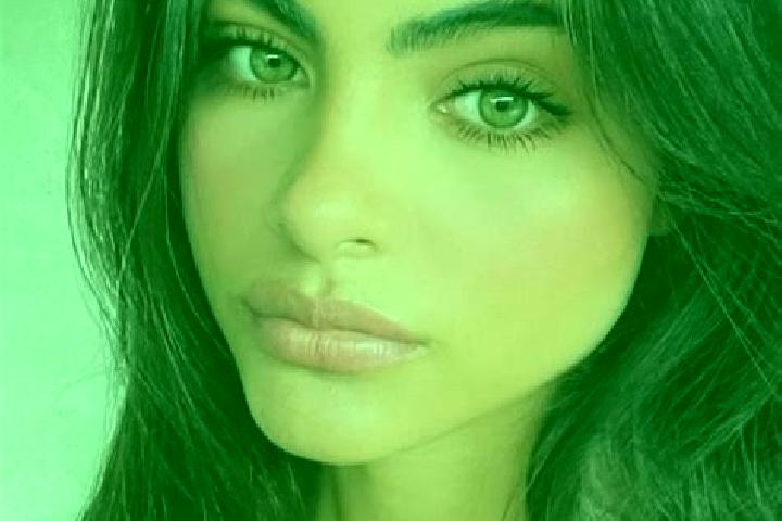 Layla, 34, a red green-eyed indian companion based in Sashalom. Offering BDSM, Couples, Fetish. Available for incall and outcall, overnight bookings available.