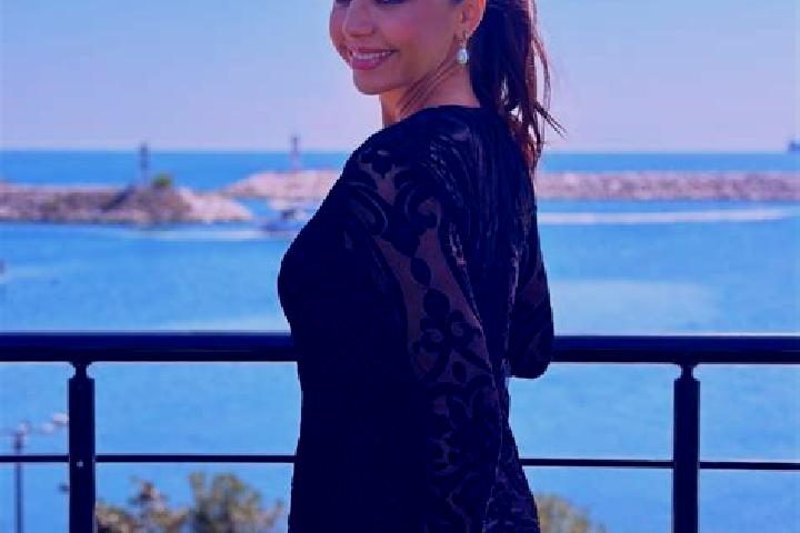 Layla, 34 — Escort in Burcukaya, Turkey