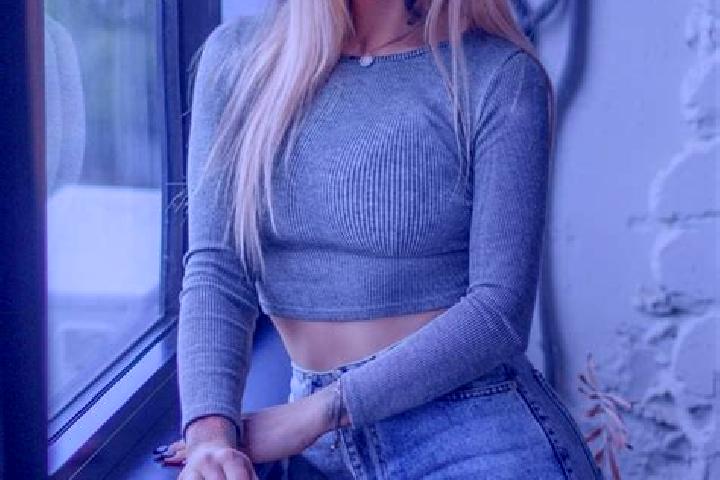 Layla, 34 — Escort in Burdivka, Ukraine