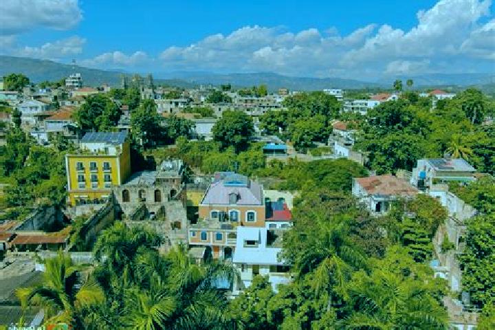 Layla, 34 — Escort in Cayes-Jacmel, Haiti