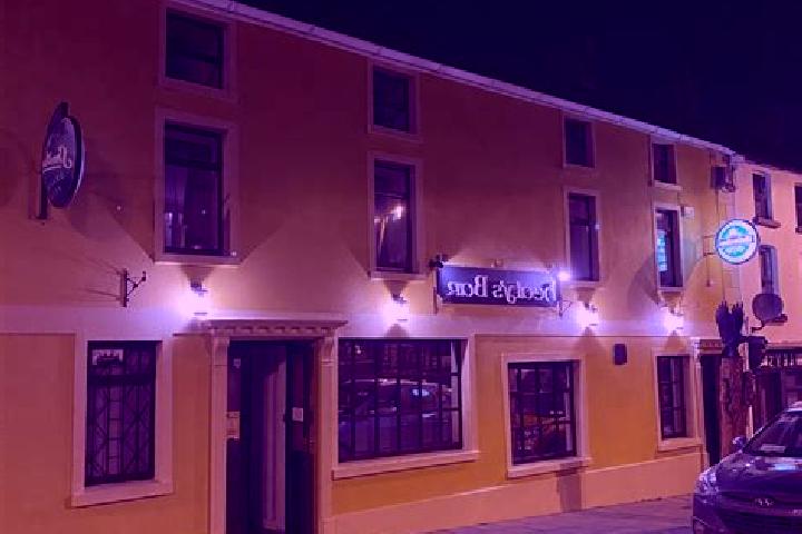 Layla, 34 — Escort in Cill Fhionain, Ireland