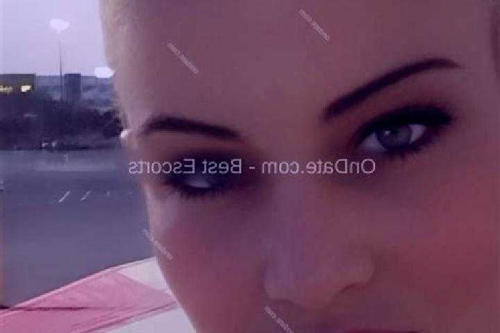 Layla, 34 — Escort in Furth, Germany
