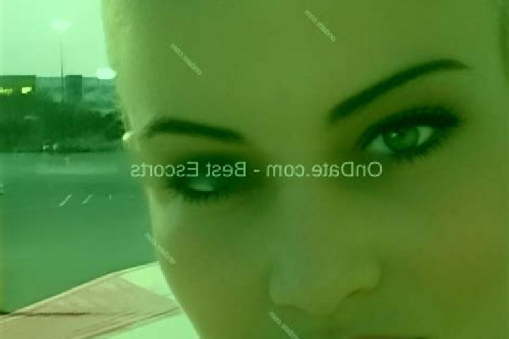 Layla, 34 — Escort in Koedderitzsch, Germany