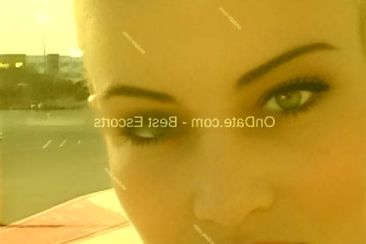 Layla, 34 — Escort in Vladuceni, Romania