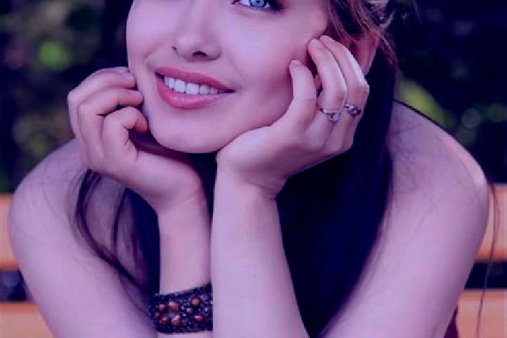 Layla, 35, a auburn blue-eyed asian companion based in Ibanesti-Padure. Offering Tantra, Roleplay, Deep French Kissing. Available for incall and outcall, day...