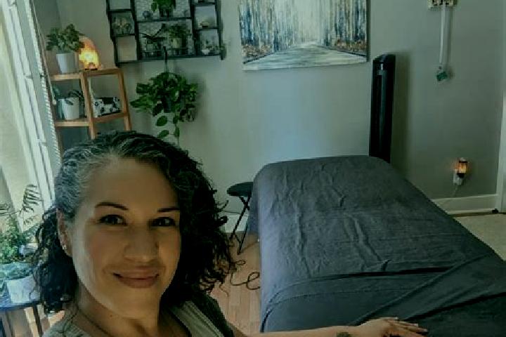 Layla, 35, a auburn brown-eyed indian companion based in La Neuveville. Offering A-Level, Massage, Fetish, Prostate Massage. Available for incall and outcall...