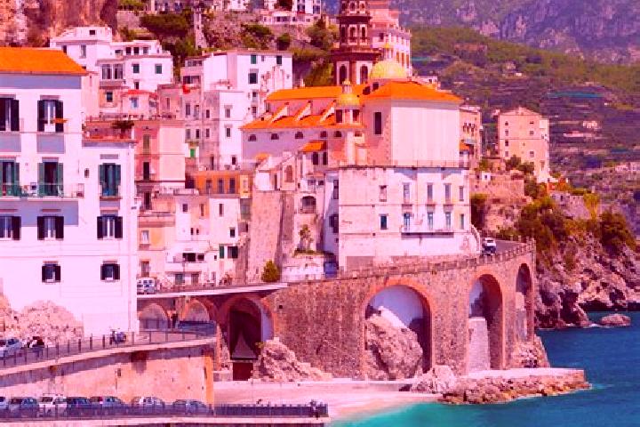 Layla, 35 — Escort in Cavaglio D Agogna, Italy