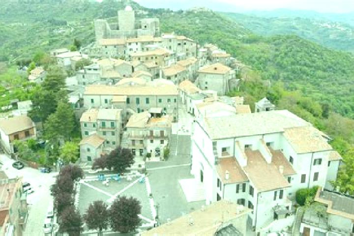 Layla, 35 — Escort in Rocca di Cave, Italy