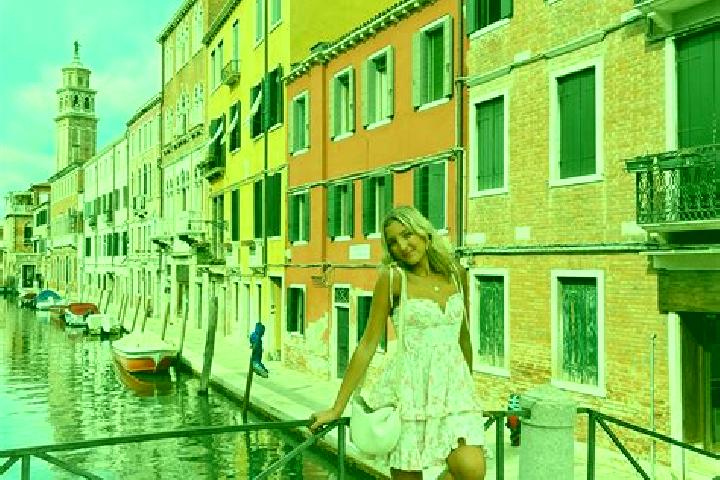 Layla, 35 — Escort in Venice, Italy