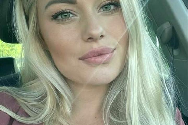 Layla, 36, a blonde hazel-eyed caribbean companion based in Mahide. Offering GFE, 69, A-Level, Roleplay. Available for incall and outcall, overnight bookings...
