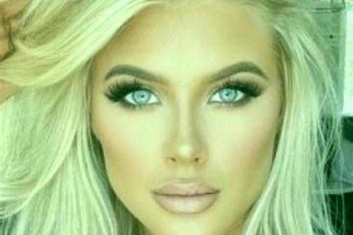 Layla, 36, a platinum blonde brown-eyed indian companion based in Steinsdalen. Offering Striptease, BDSM. Available for incall and outcall, overnight booking...