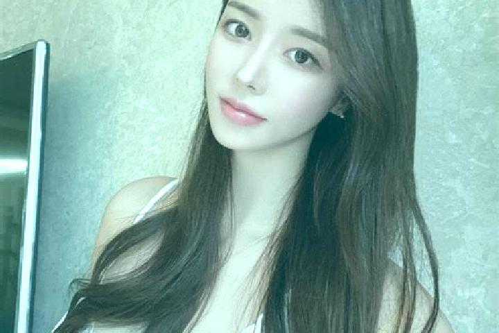 Layla, 36 — Escort in Chengmagang, China