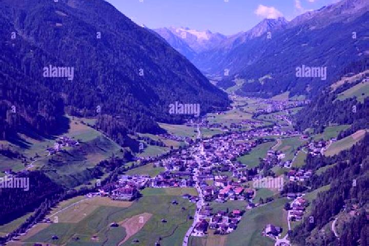 Layla, 36 — Escort in Neustift im Muehlkreis, Austria