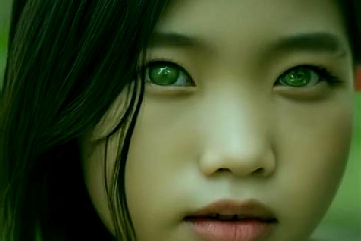 Layla, 37, a brunette green-eyed asian companion based in Mouvaux. Offering Deep French Kissing, Duos, Fetish. Available for incall and outcall, day and even...