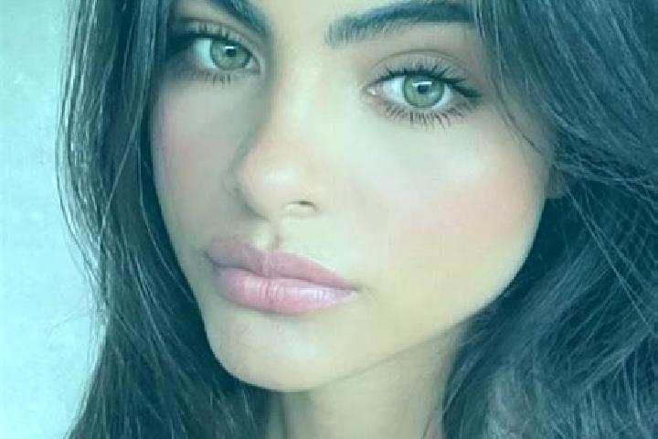 Layla, 37, a brunette green-eyed middle eastern companion based in Guyevo. Offering BDSM, GFE, Overnight. Available for incall and outcall, day and evening d...