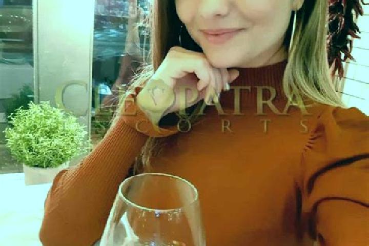 Layla, 37, a chestnut grey-eyed slavic companion based in The Latitude. Offering Striptease, Dinner Date, Overnight, OWO. Available for incall and outcall, o...