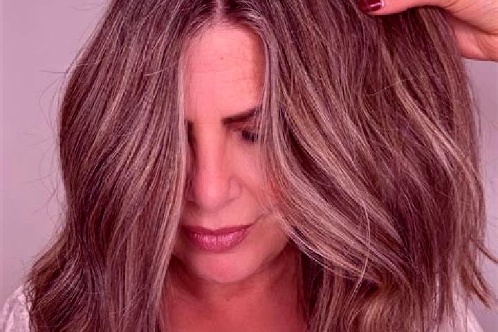 Layla, 37, a dark blonde grey-eyed mediterranean companion based in Prailangina. Offering Erotic Massage, Dinner Date, A-Level. Available for incall and outc...