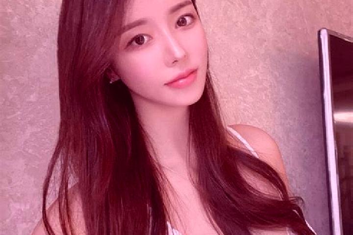 Layla, 37 — Escort in Liu ao, China