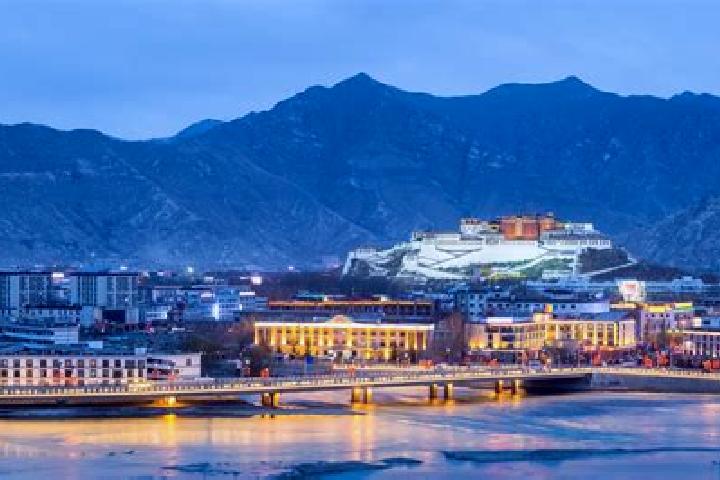Layla, 37 — Escort in Zhouji, China