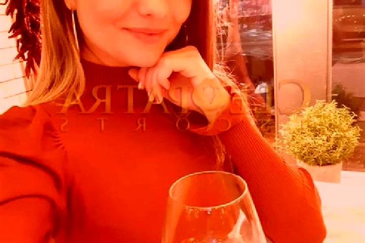 Layla, 38, a auburn amber-eyed caucasian companion based in Cino. Offering Dinner Date, Domination, OWO, Prostate Massage, Fetish. Available for incall and o...