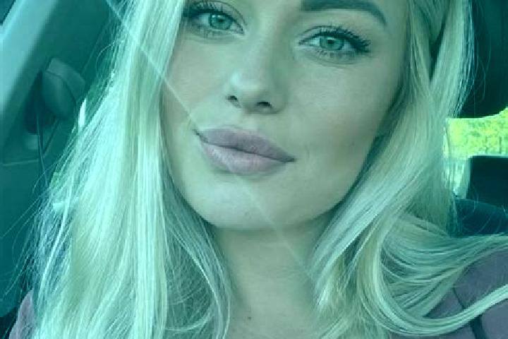 Layla, 38, a blonde hazel-eyed ebony companion based in Park Slope. Offering Erotic Massage, Overnight, Massage, BDSM. Available for incall and outcall, day ...