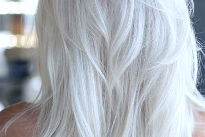 Layla, 38, a platinum blonde amber-eyed asian companion based in Moulins-le-Carbonnel. Offering Fetish, Domination, Couples. Available for incall and outcall...