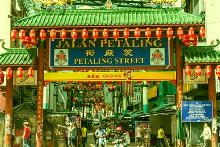 Layla, 38 — Escort in Desa Petaling, Malaysia