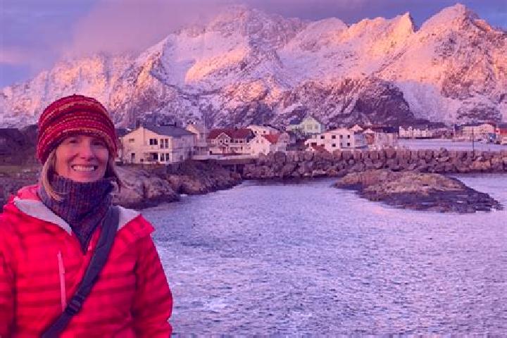 Layla, 38 — Escort in Honefoss, Norway